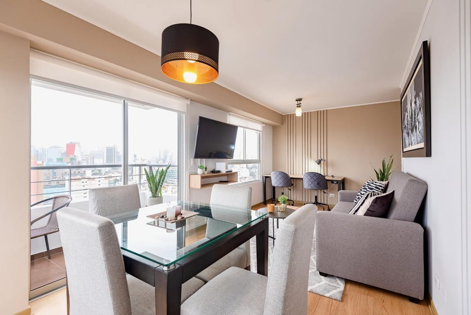 Living room, Seating area, Dining area