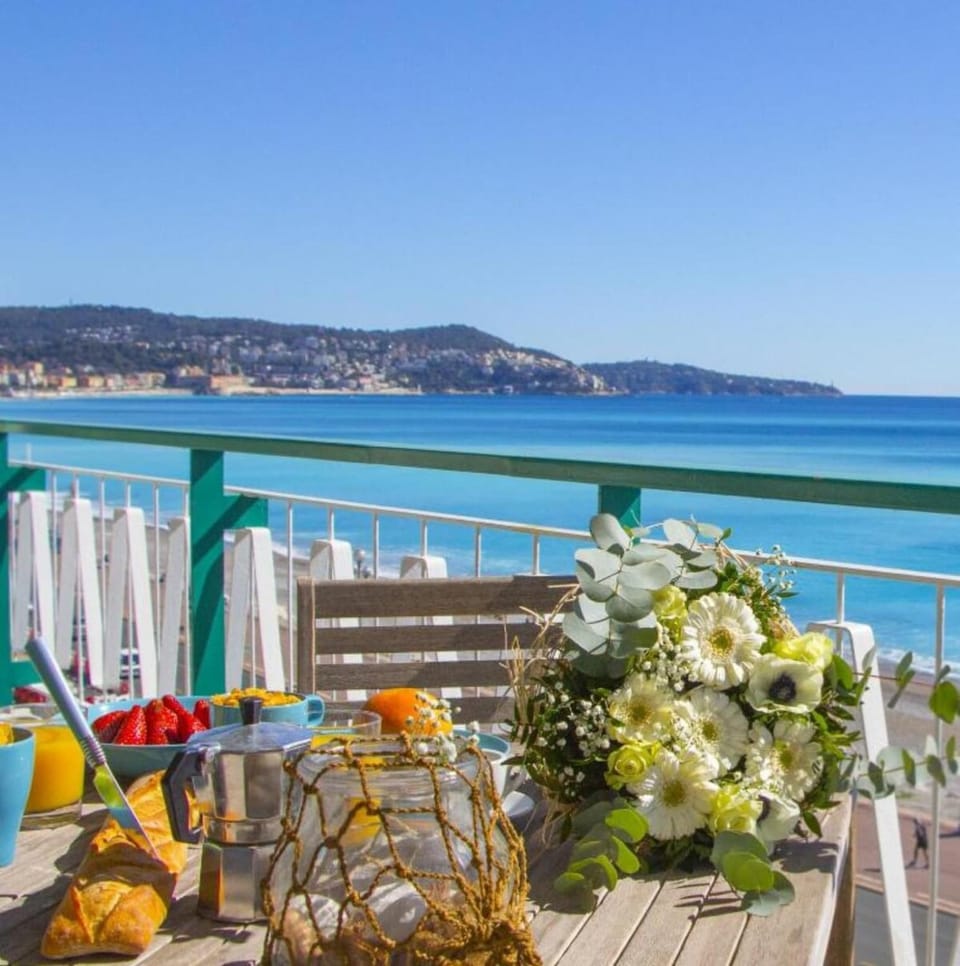 MY CASA - PROM 13 - Sea View - Promenade des Anglais - Terrace Apartment in Nice