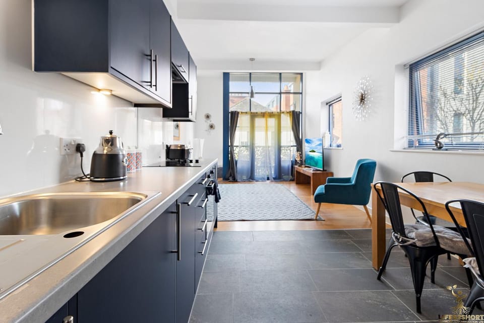 Living room, Dining area, kitchen