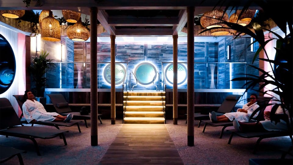 Hot Tub, Spa and wellness centre/facilities