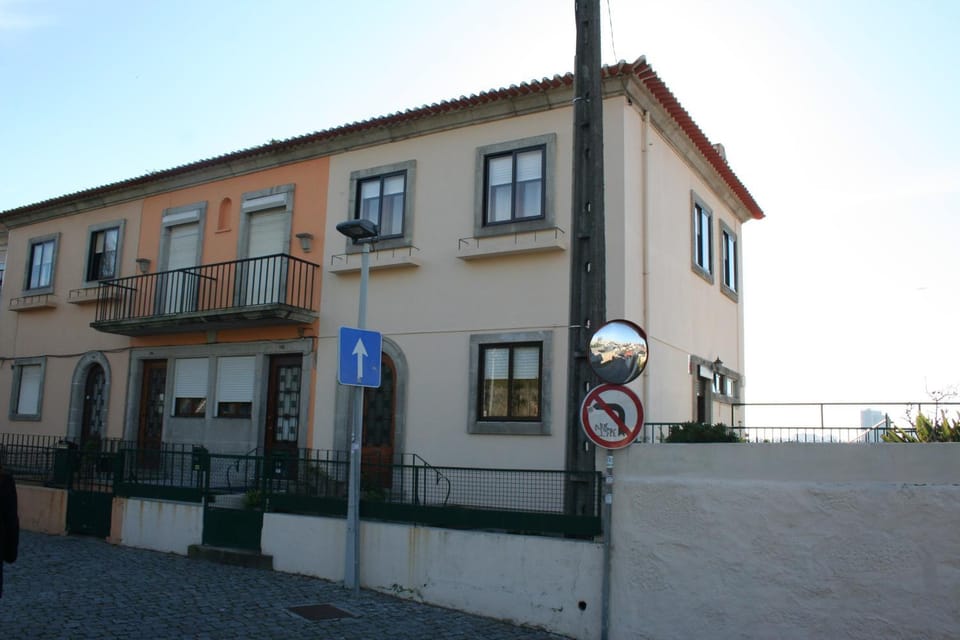 Property building, Facade/entrance, Off site