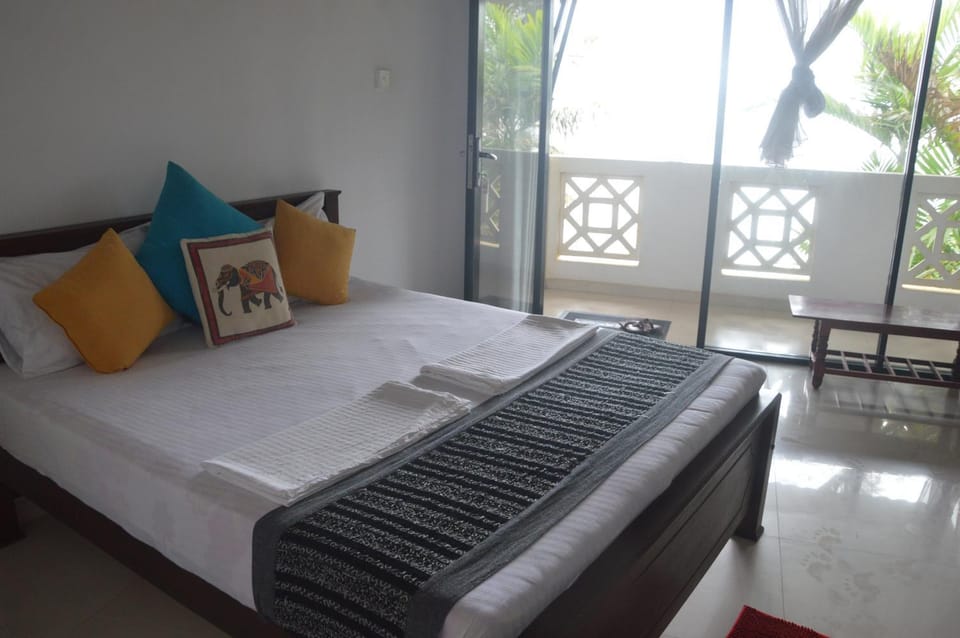 Weligama Bay View Hotel in Southern Province