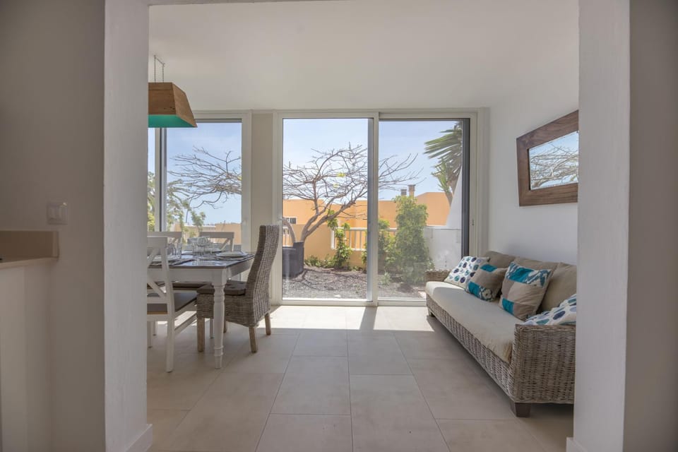 Living room, Seating area, Dining area, Garden view