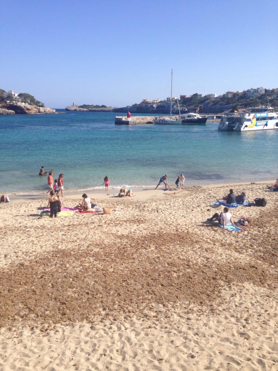 Nearby landmark, Neighbourhood, Natural landscape, Beach