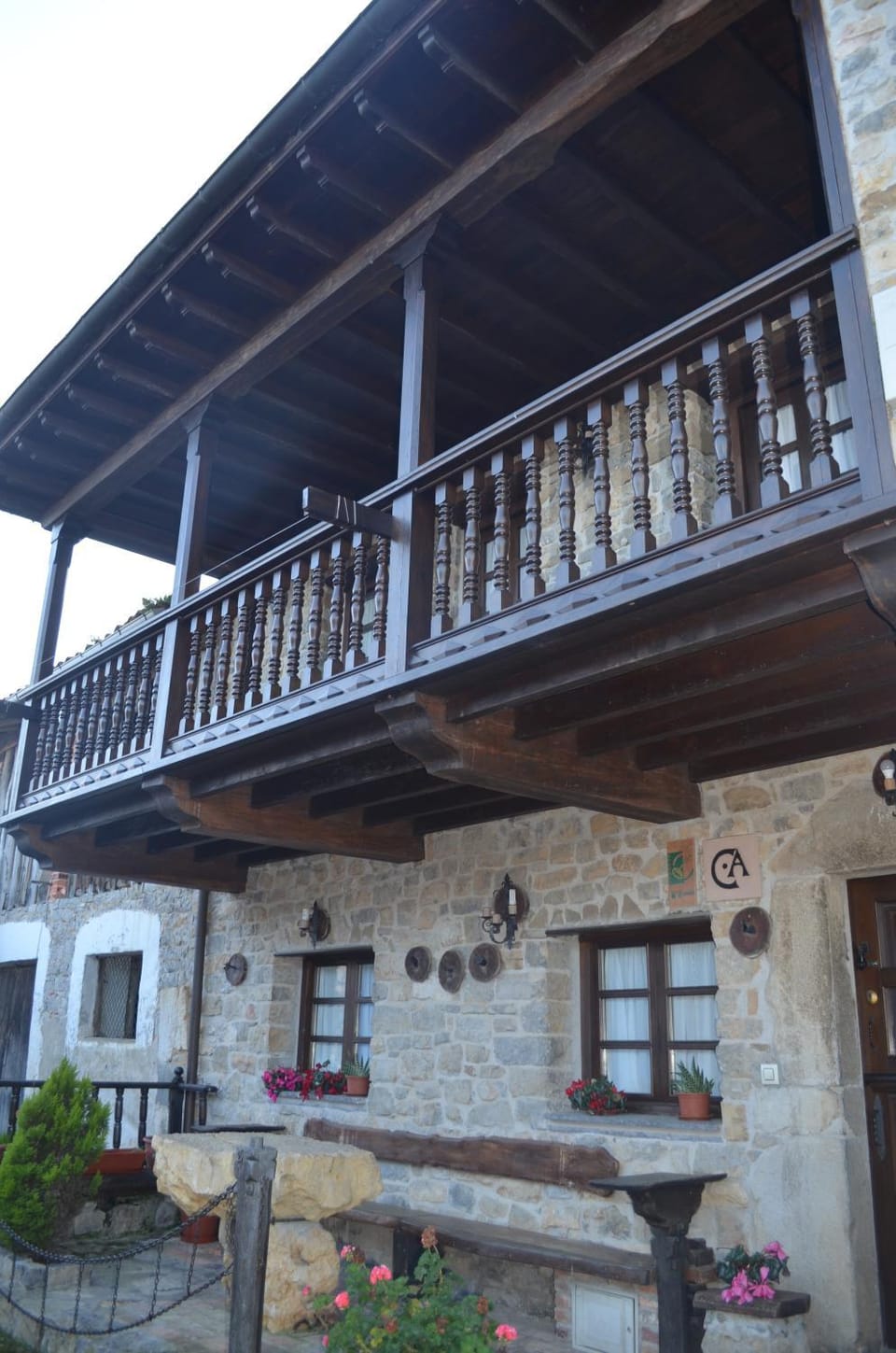 Facade/entrance, Balcony/Terrace