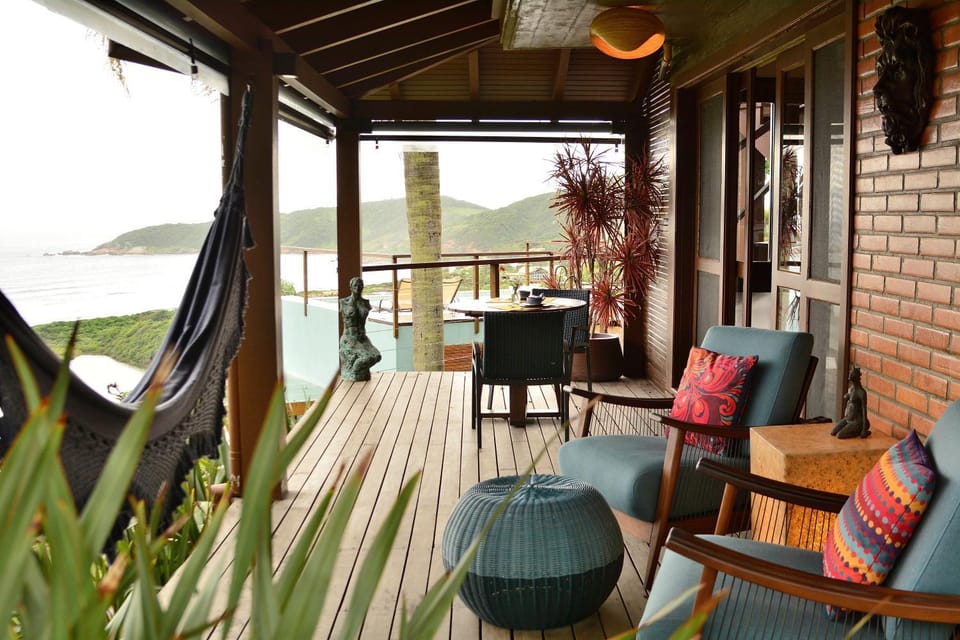 Villa Gardena Suites Bed and Breakfast in Imbituba