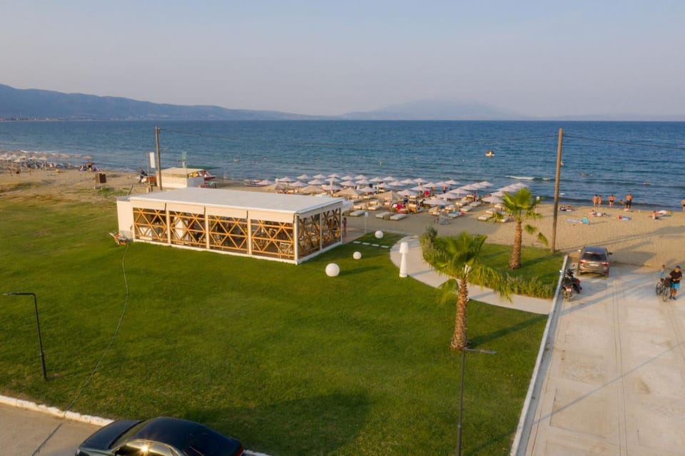 Property building, Summer, Beach, sunbed