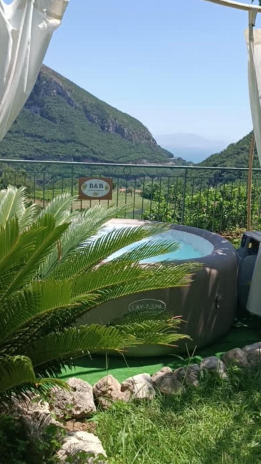 La Roccia Incantata Amalfi Coast Bed and Breakfast in Campania