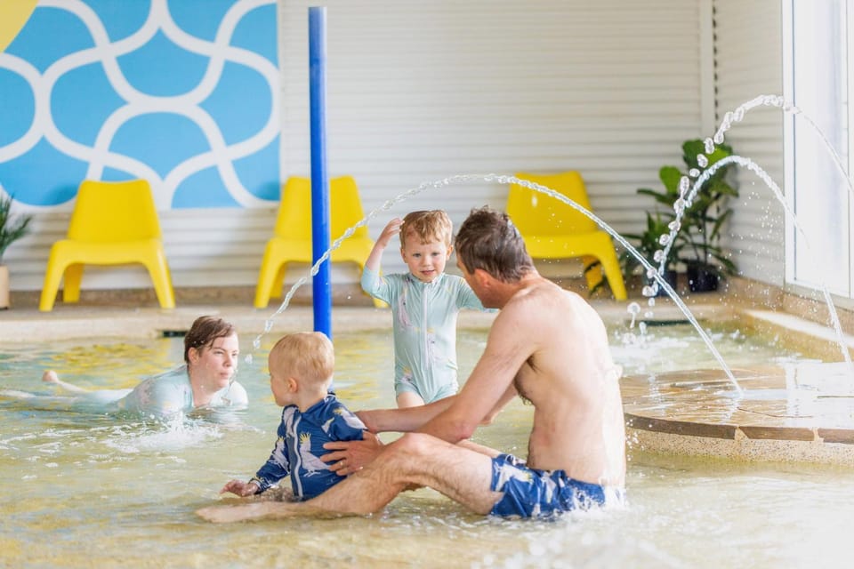 Aqua park, Swimming pool, children, young children, Family