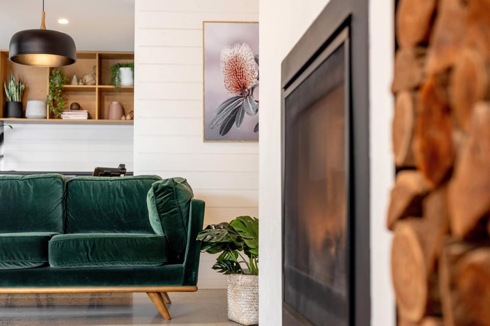 Property building, Lobby or reception, fireplace
