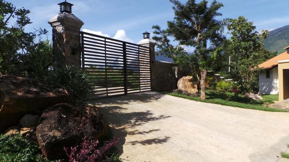 Natural landscape, Garden view, Location