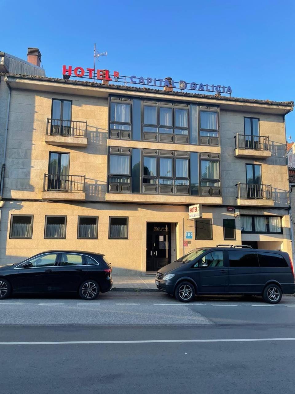 Property building, Day, Location, Parking