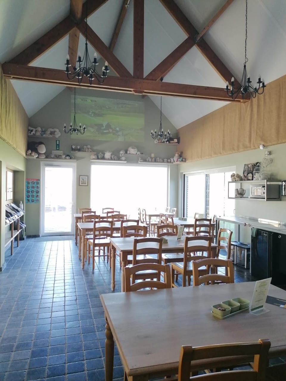 Dining area, Breakfast