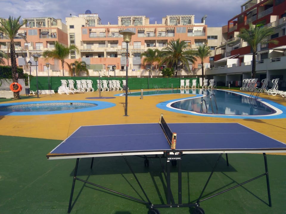 Table tennis