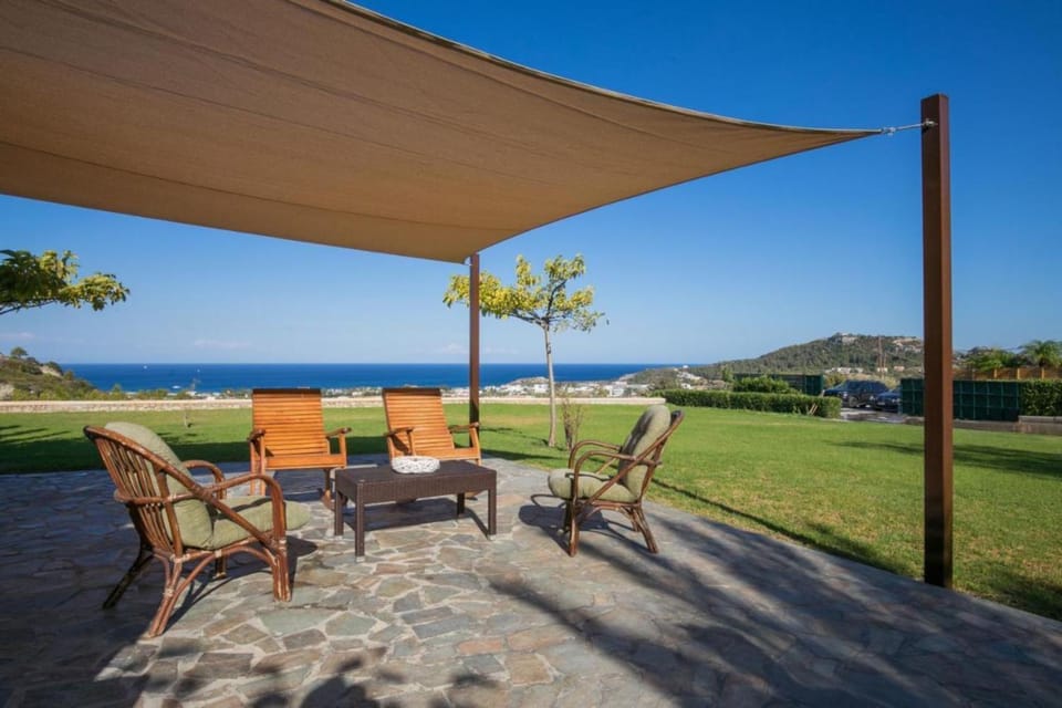 Seating area, Sea view