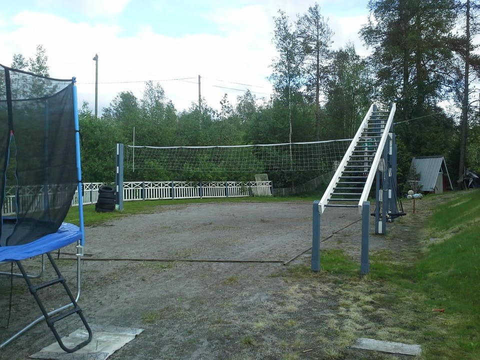Day, Children play ground