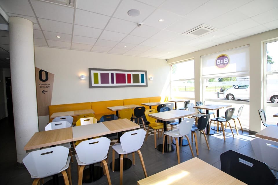 Restaurant/places to eat, Food and drinks, Food