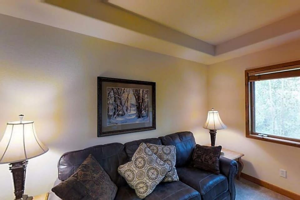Romance at Riverbends' Snowflake Lift Apartment in Breckenridge