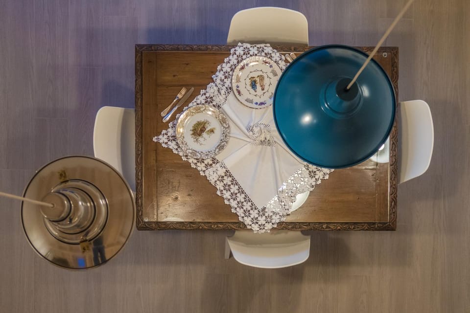 Decorative detail, Dining area