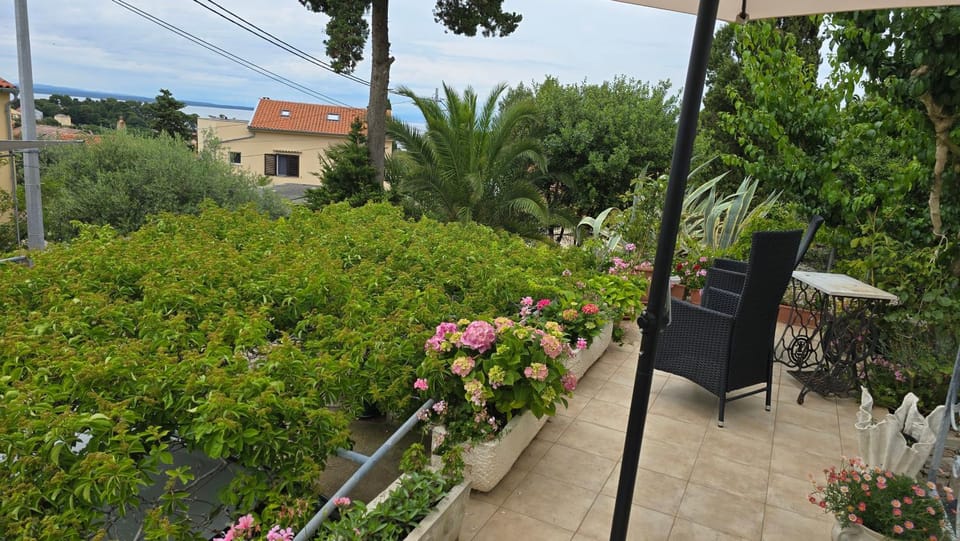 Apartment Neno - Terrace & Parking Apartment in Primorje-Gorski Kotar County