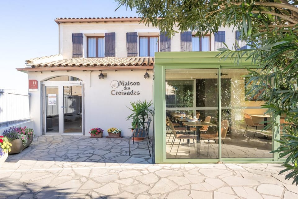 Property building, Patio