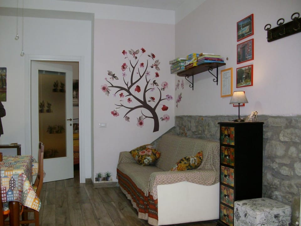 Living room, Other, Seating area, internet, pet friendly