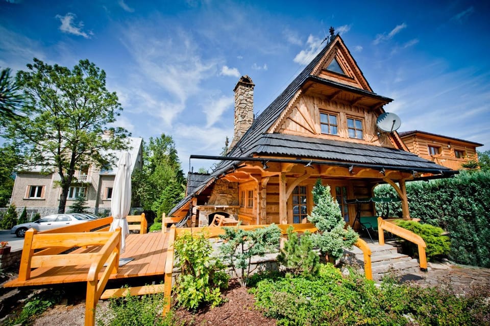 Property building, Garden