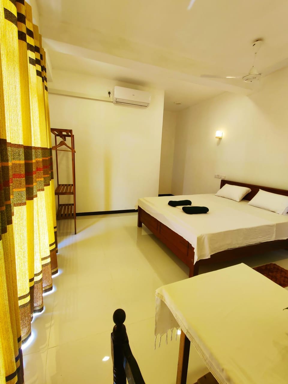 Bed, Bedroom, air conditioner