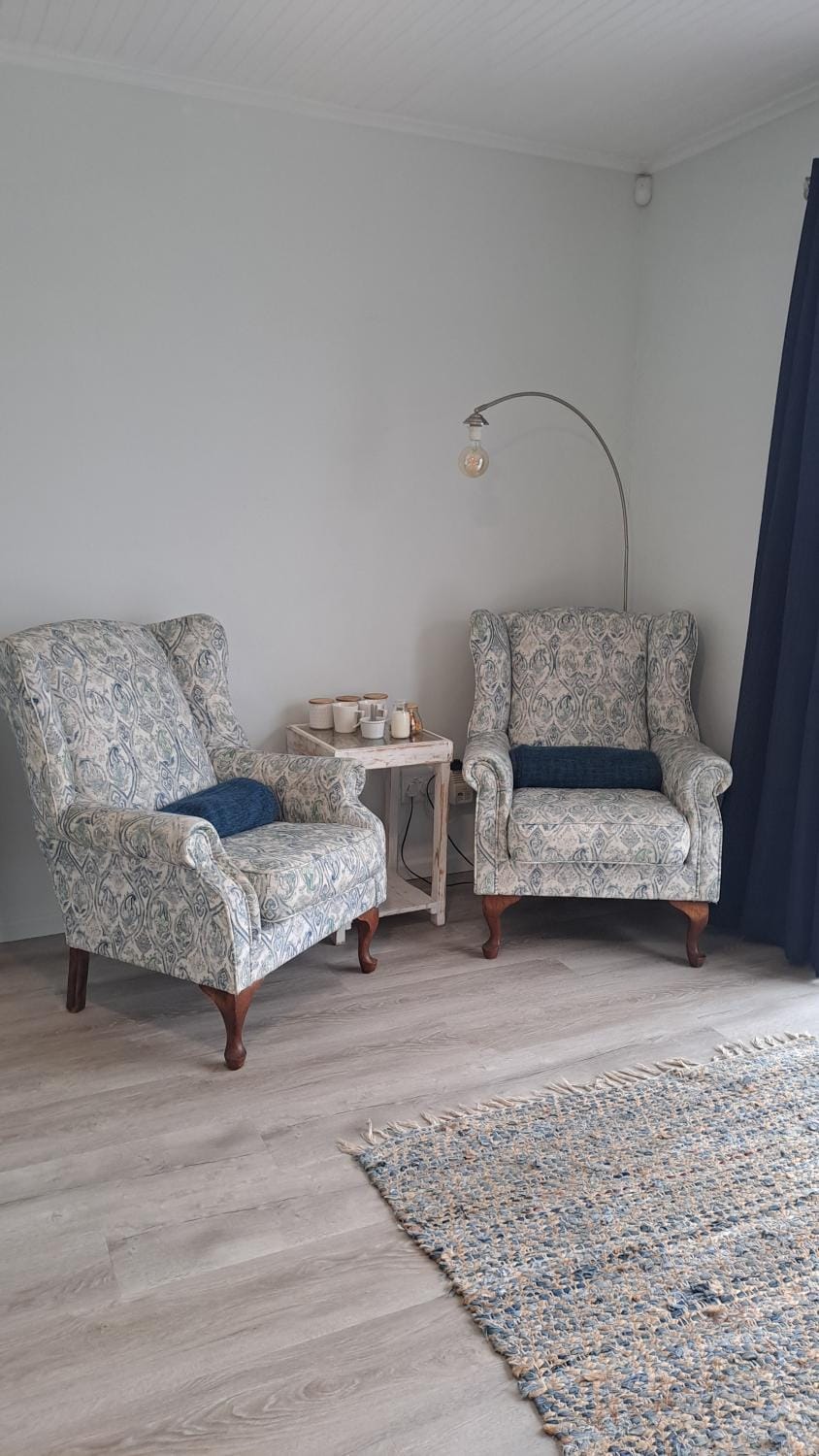 Seating area, Bedroom