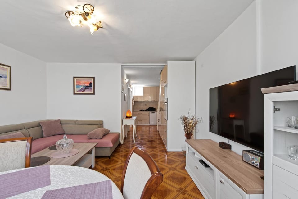 Apartment Kiara Apartment in Istria County