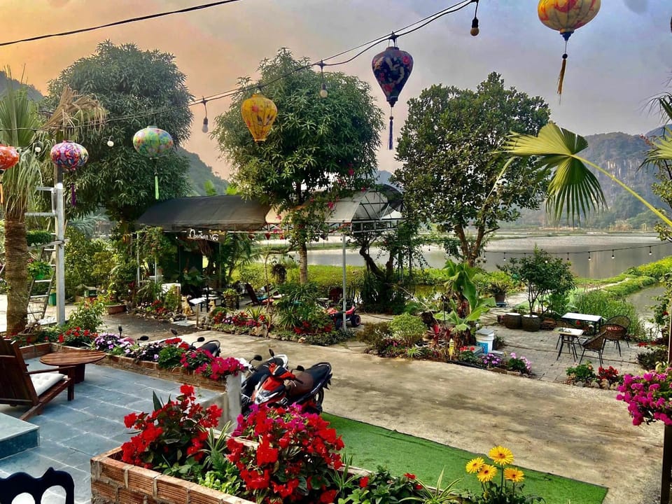 Garden, Garden view, Mountain view