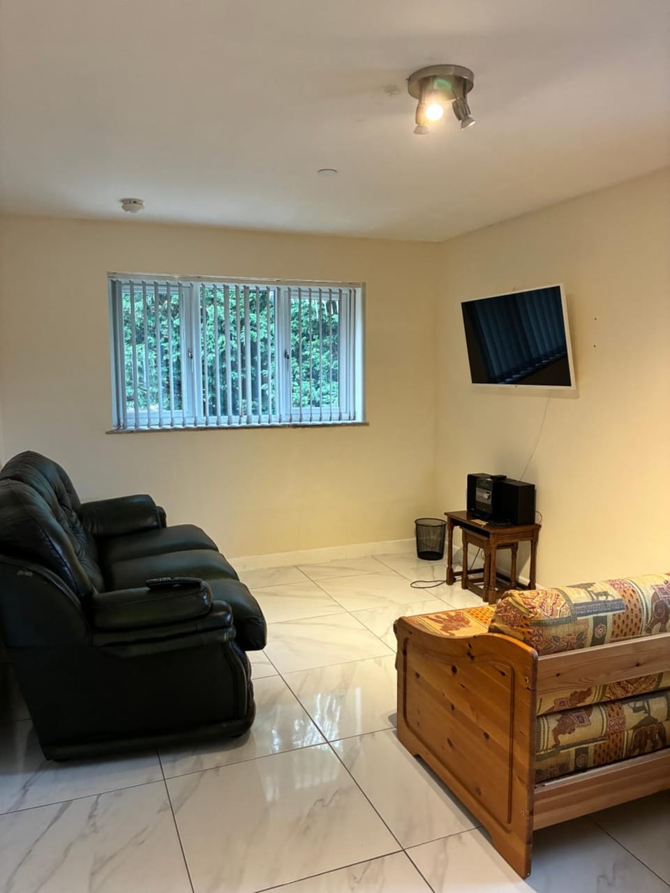 Castell Cottages Central with Parking House in Wales