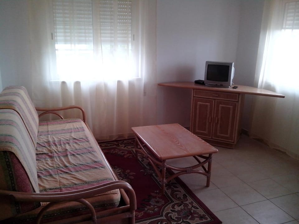 Lovely Apartment w 1 bedroom and garden view Apartment in Olhos de Água