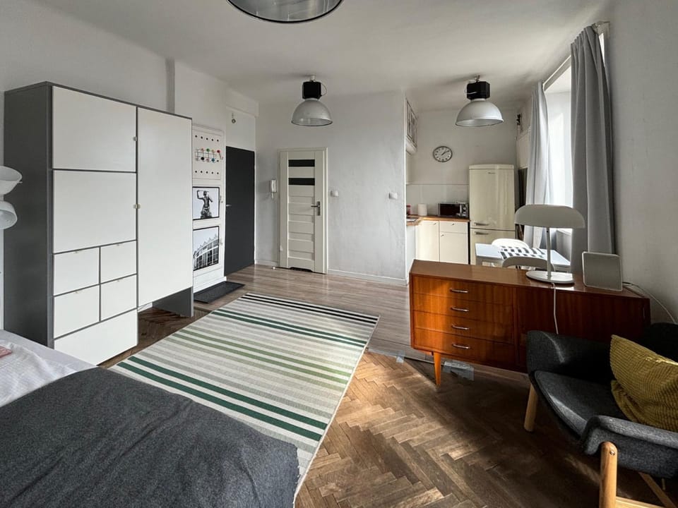 Kitchen or kitchenette, Photo of the whole room, minibar, wardrobe