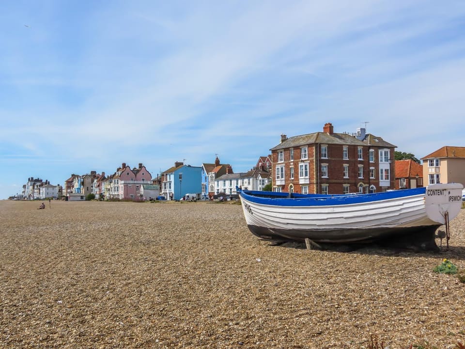 Nearby landmark, Neighbourhood, Natural landscape, Beach