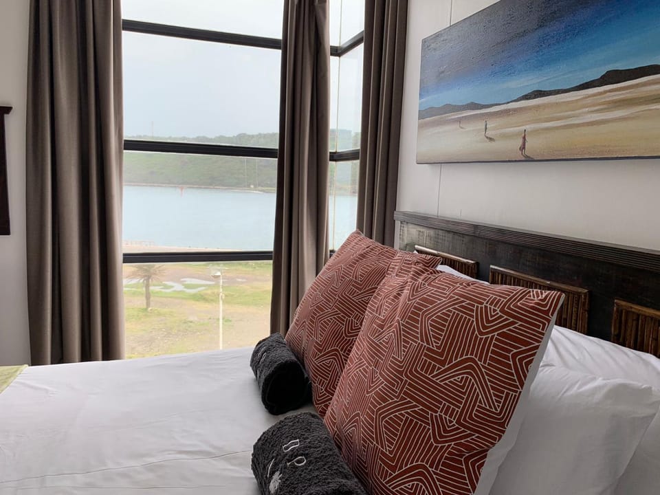 Bed, Sea view
