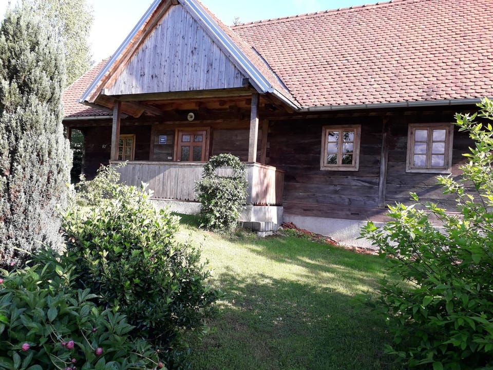 Property building, Garden