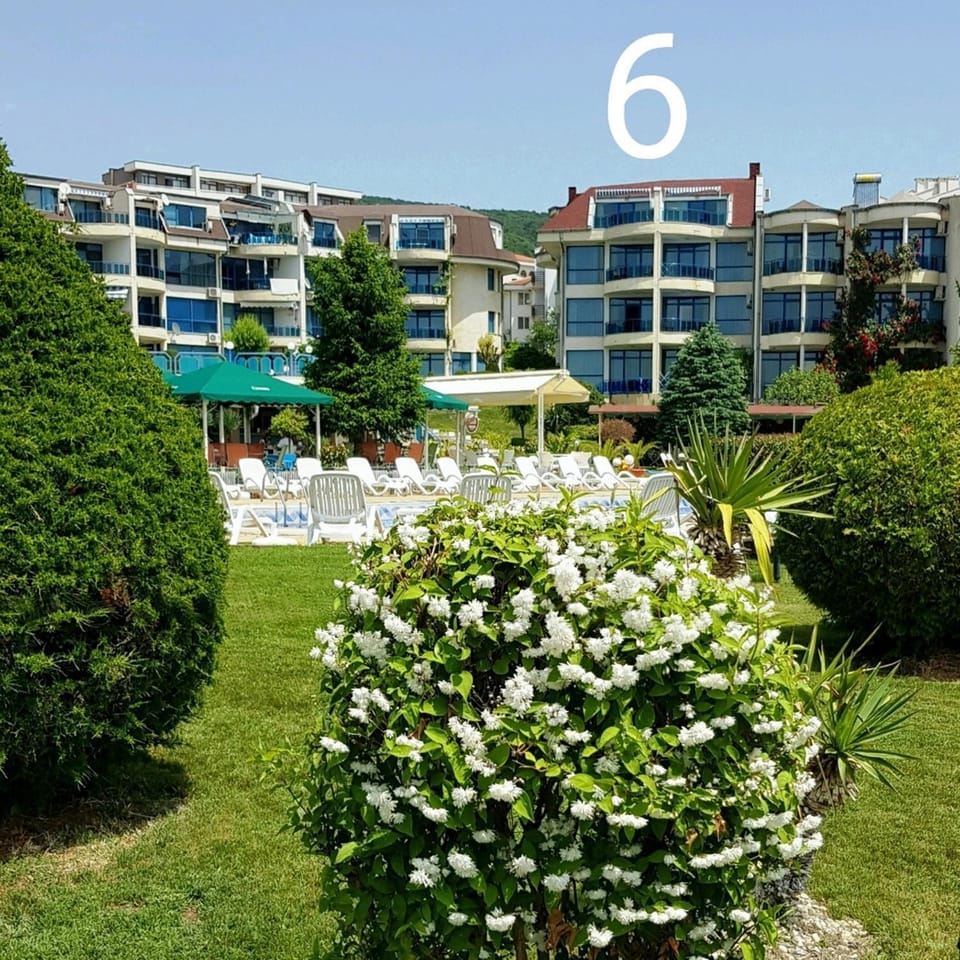 Riviera Complex 6 Hotel in Burgas Province