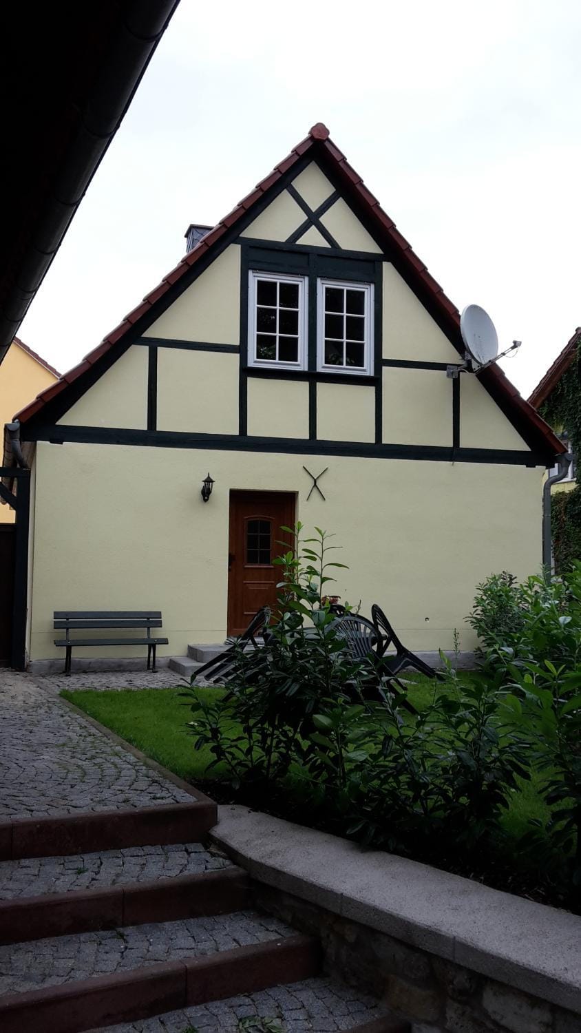 Facade/entrance, BBQ facilities, Garden