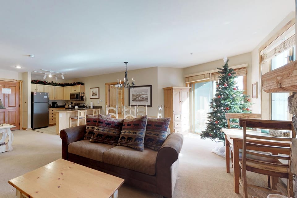The Dakota Outpost Apartment in Keystone