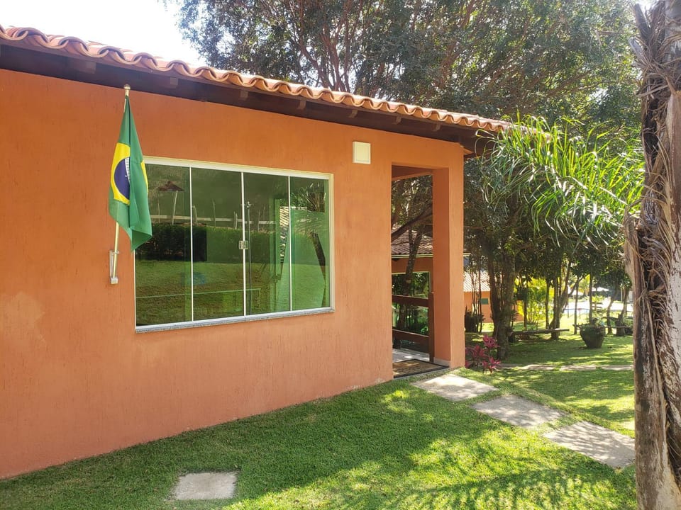 Facade/entrance, Garden