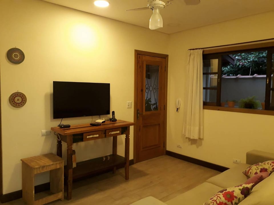 Casa Centro De Ubatuba House in Ubatuba