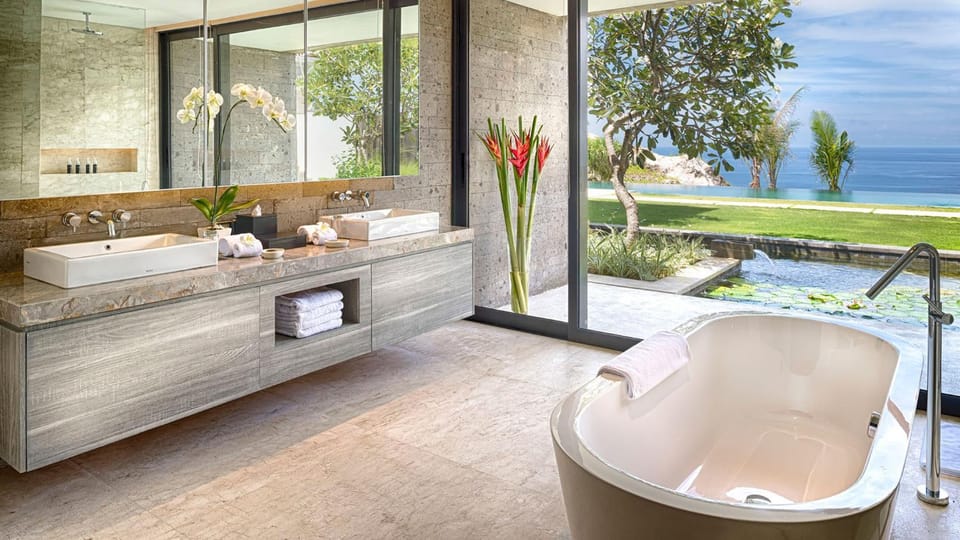 Bathroom, Bath, towels