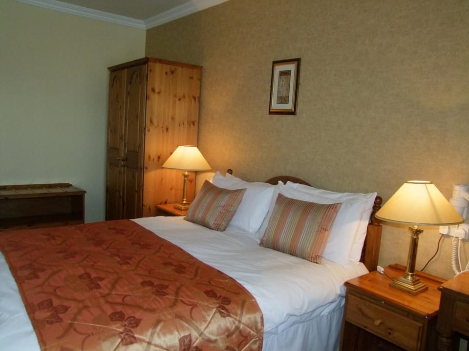 Bed, Bedroom, wardrobe