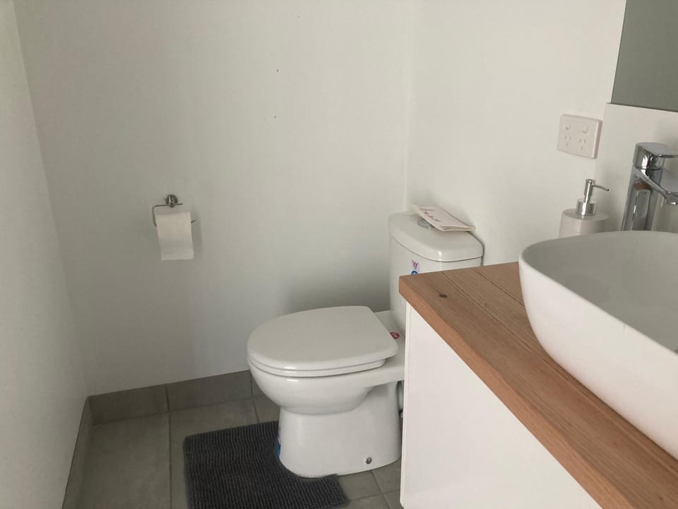 Toilet, Bathroom