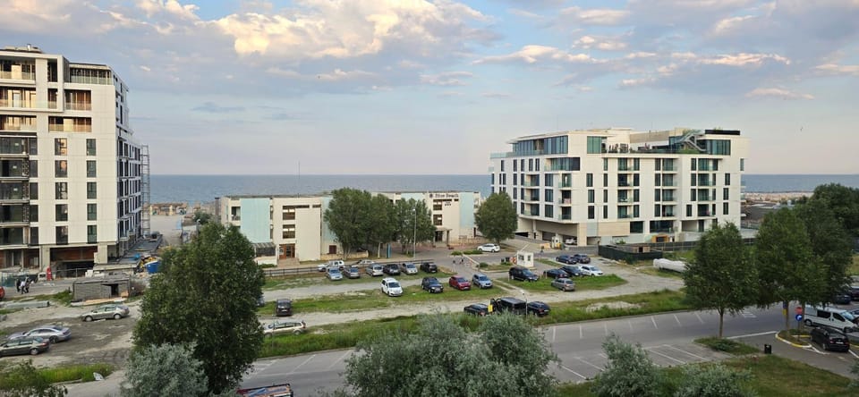 Bird's eye view, Sea view