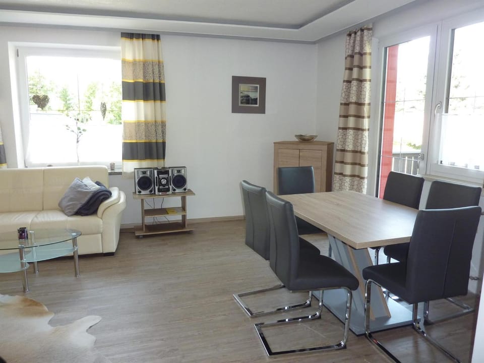 Ferienwohnung mit Blick auf die Buchensteinwand Apartment in Salzburgerland