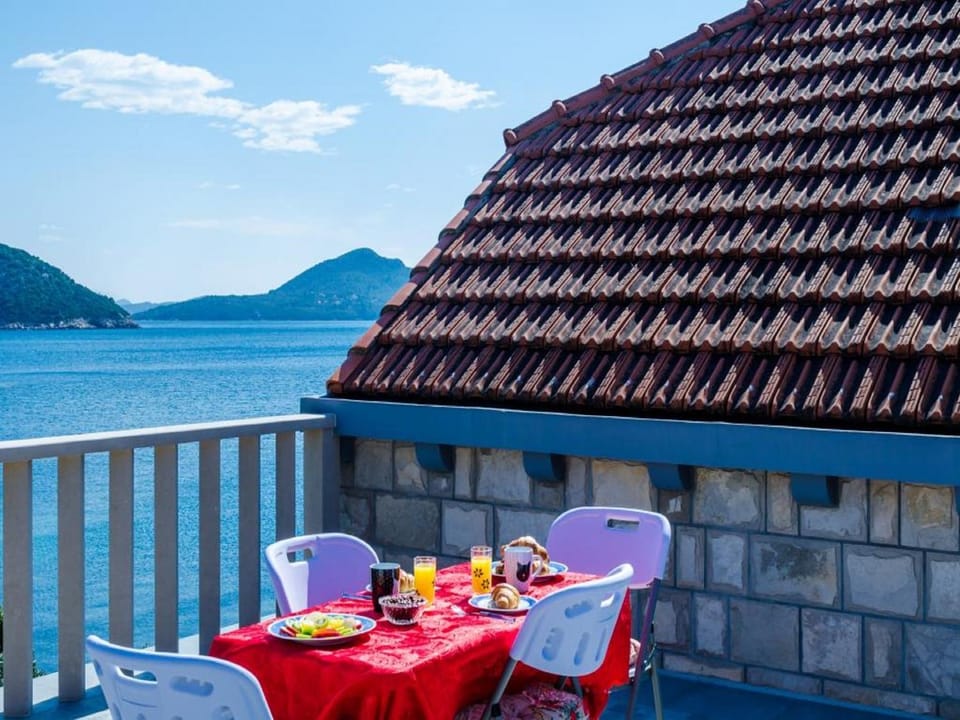 Apartment Tonka's Terrace Apartment in Dubrovnik-Neretva County