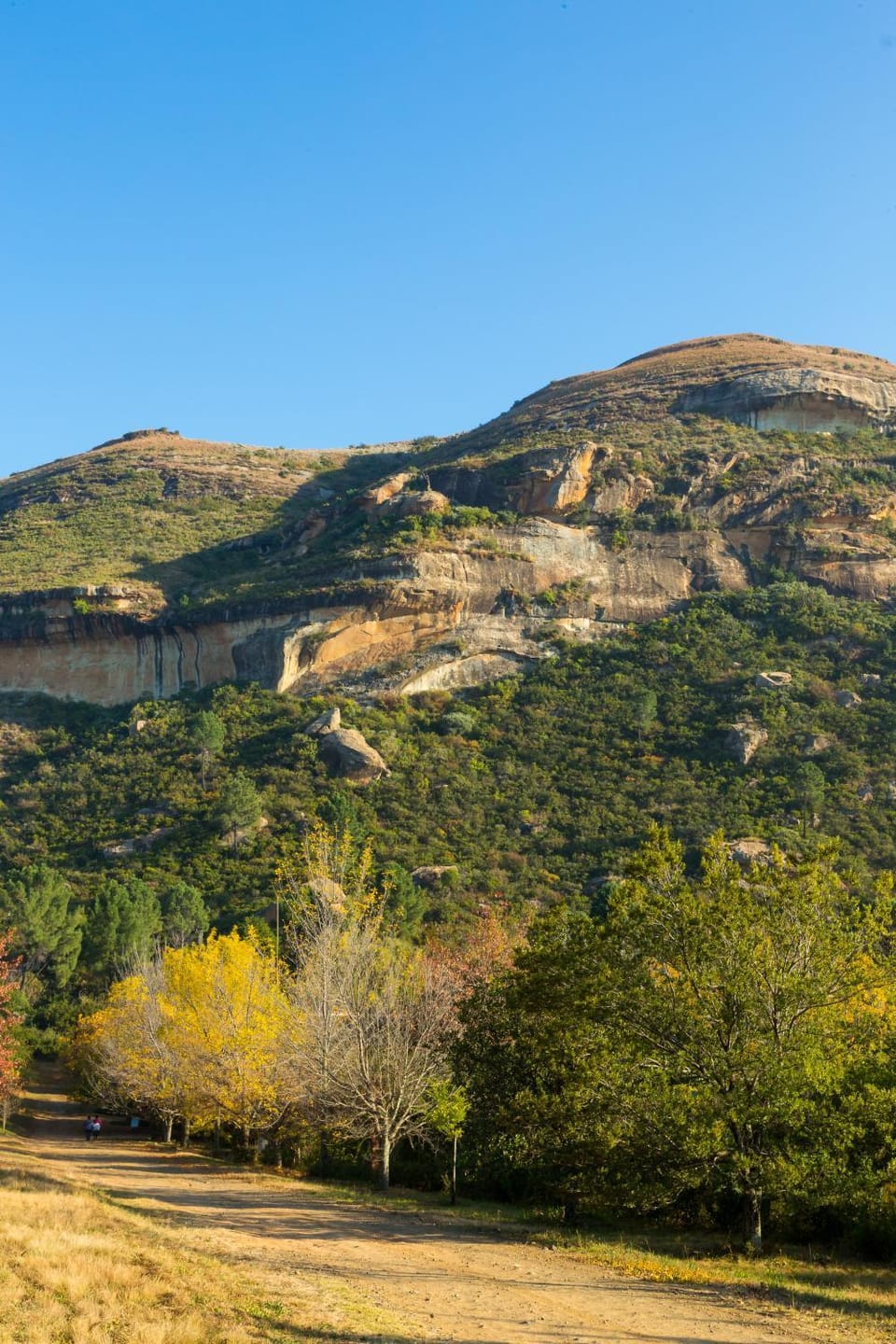 Nearby landmark, Natural landscape, Mountain view