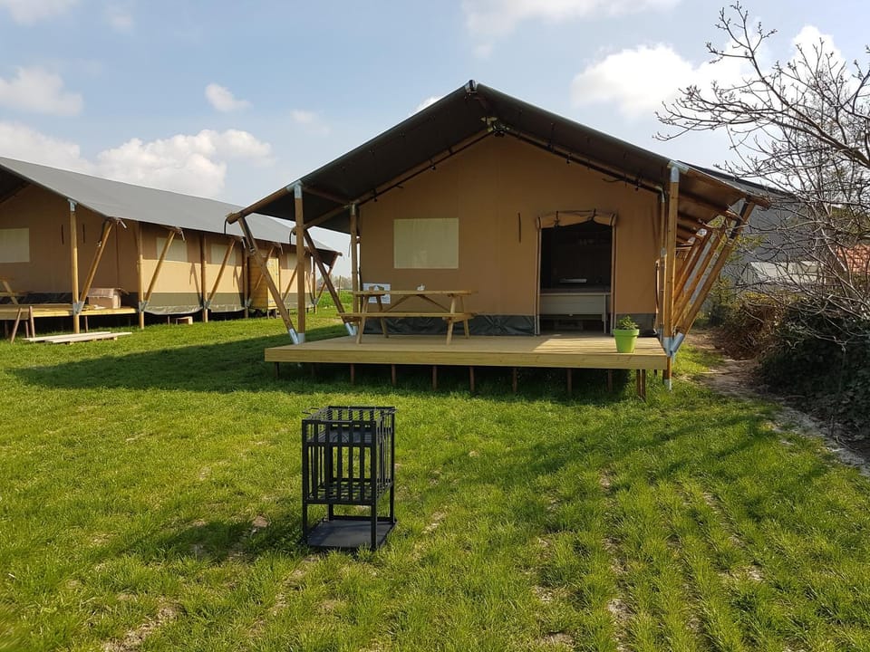 Glamping op het Zeugekot Luxury tent in Flanders